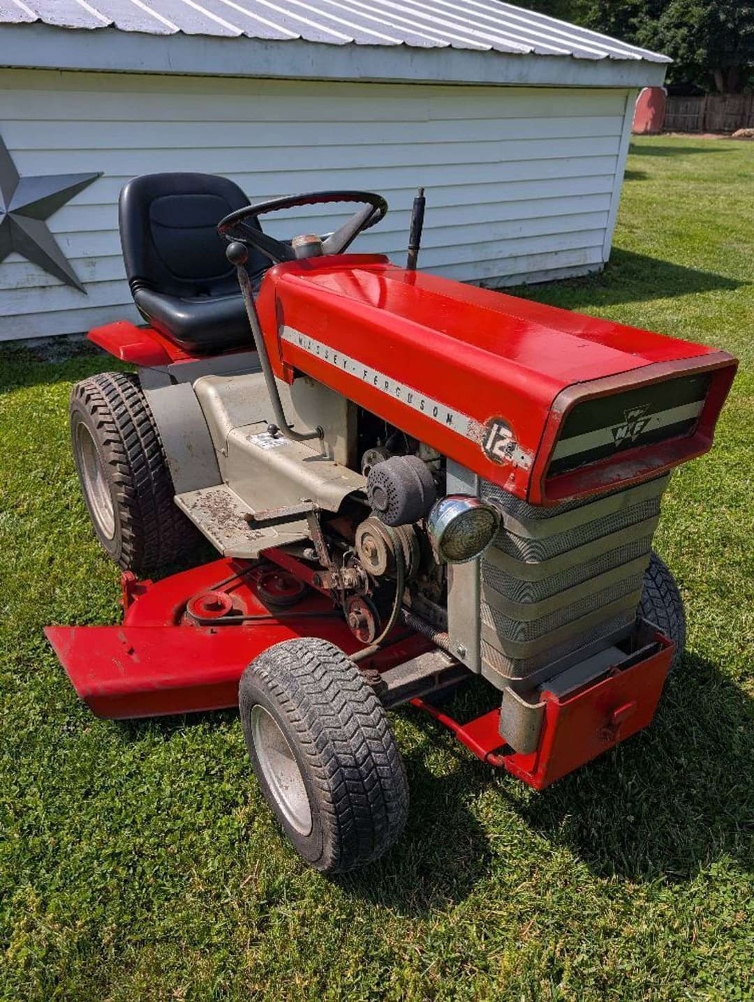 Image of Massey Ferguson 12 Primary image