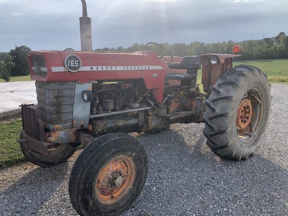 Main image Massey Ferguson 165