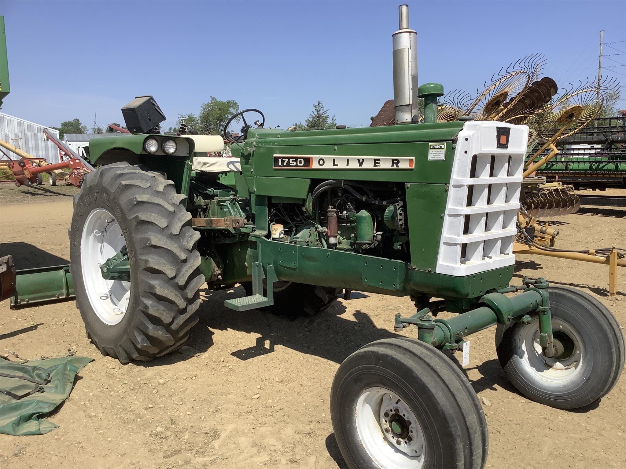 Main image Oliver 1750