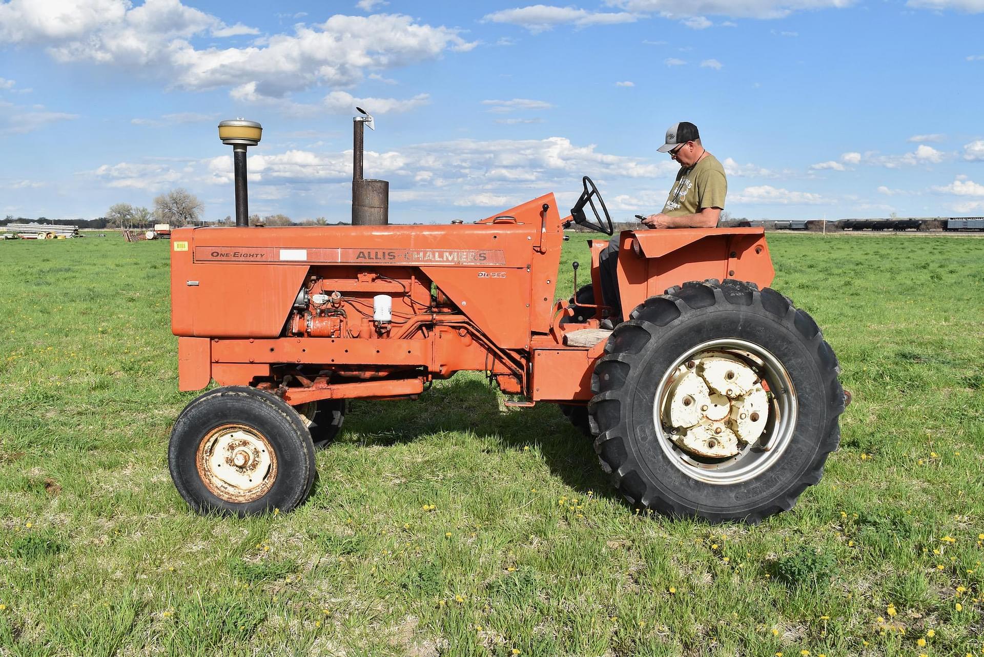 Main image Allis Chalmers 180 3
