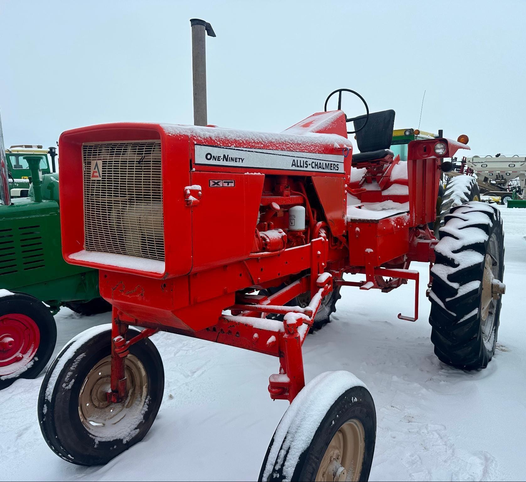 1968 Allis Chalmers 190XT Equipment Image0