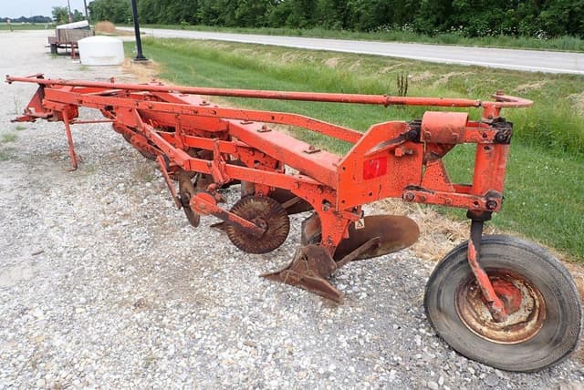 Image of Allis Chalmers 9000 equipment image 4