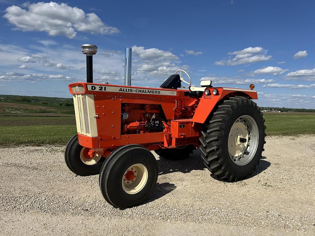 Image of Allis Chalmers D21 Primary image