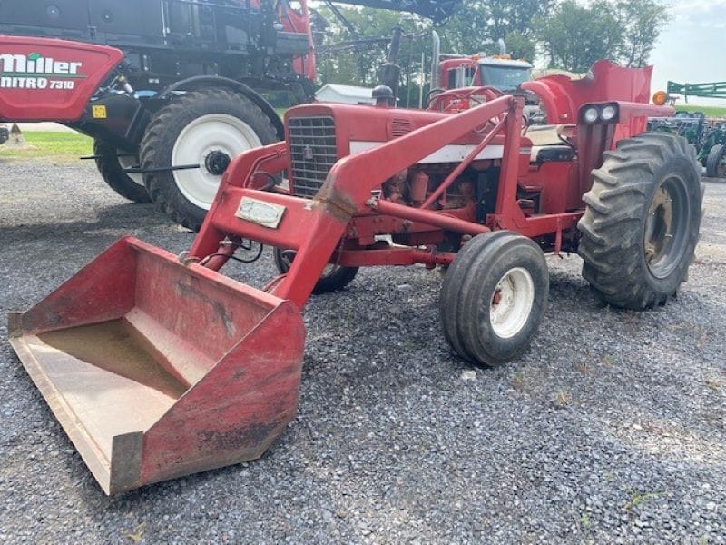 Main image Case IH 656