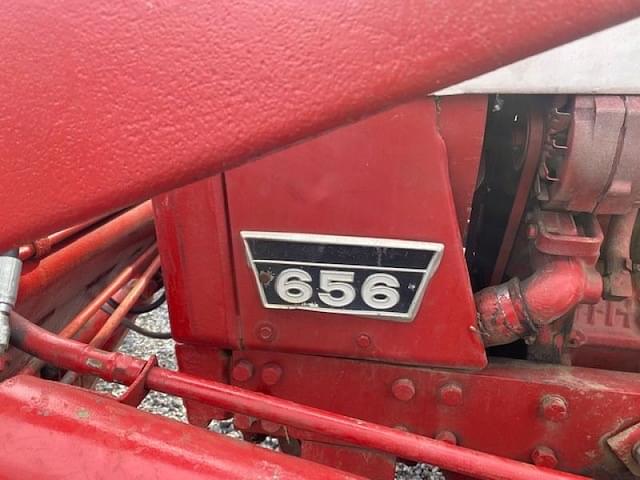 Image of Case IH 656 equipment image 3