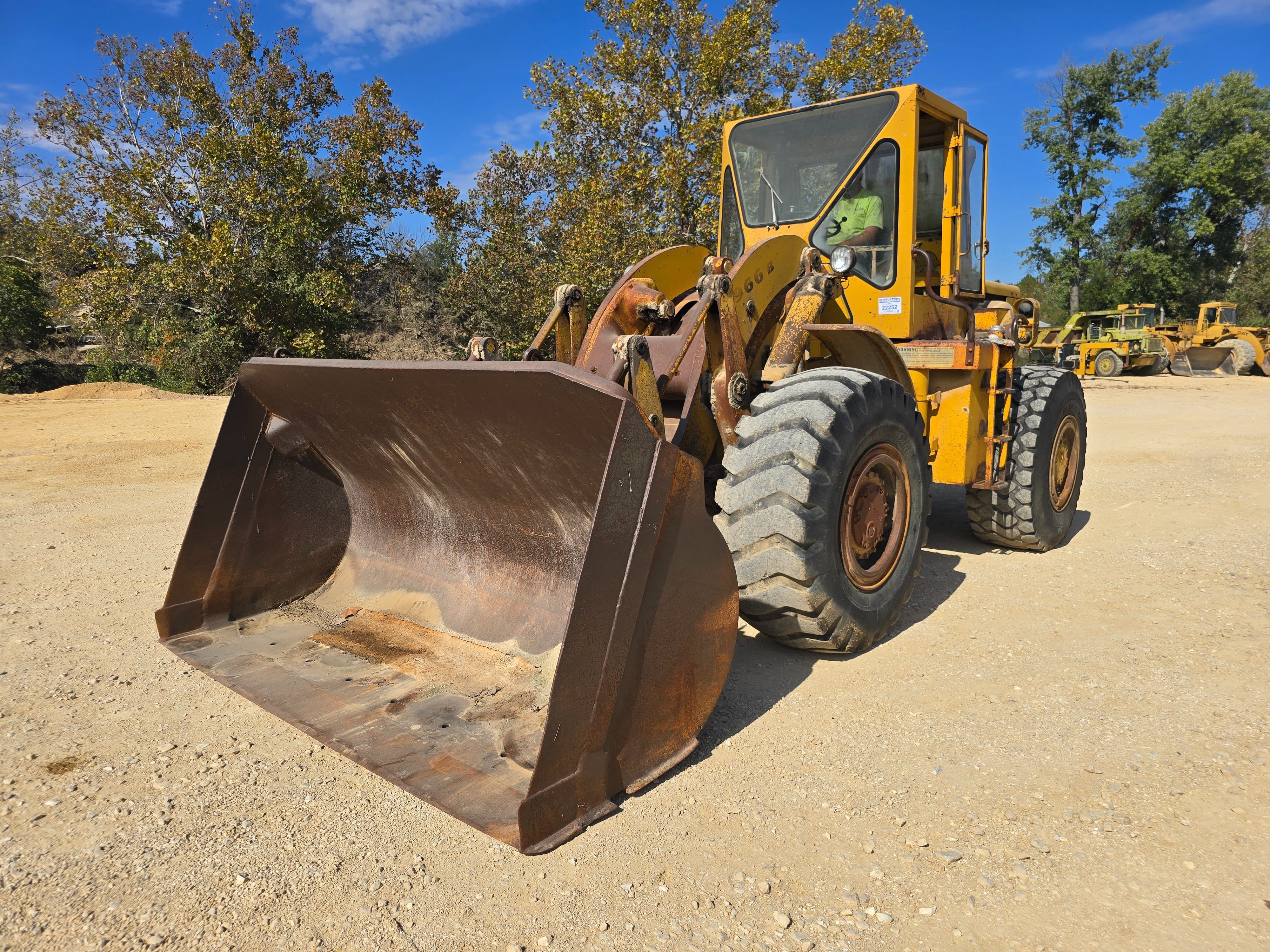 1968 Caterpillar 966B Equipment Image0