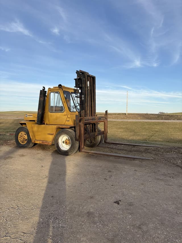 Image of Caterpillar V200B equipment image 1