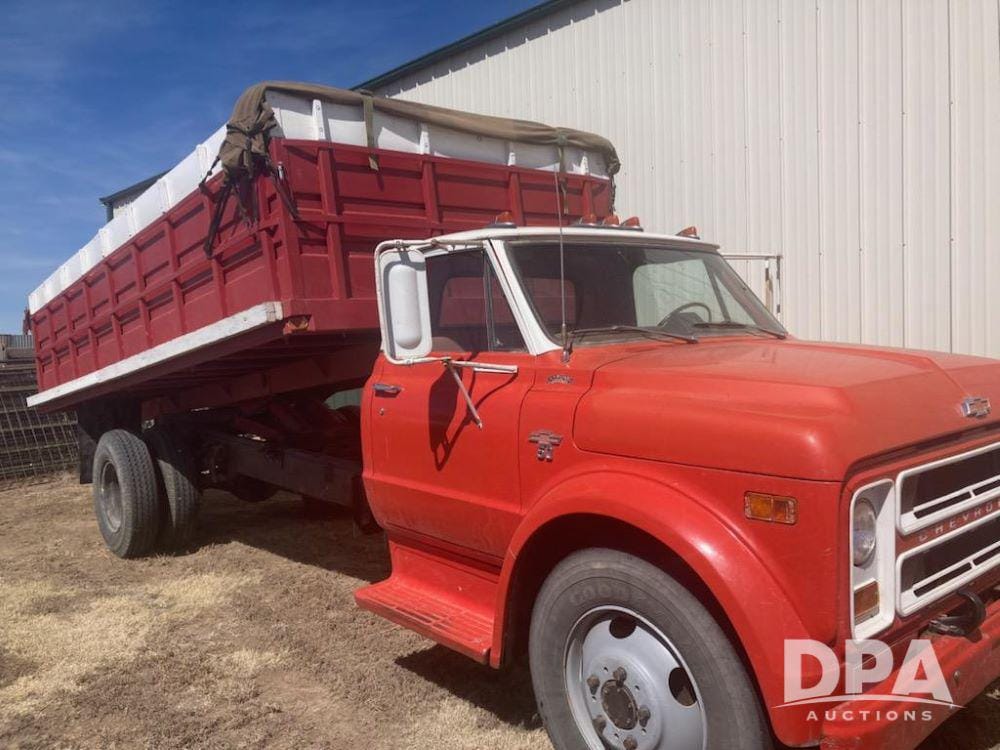 Main image Chevrolet C50