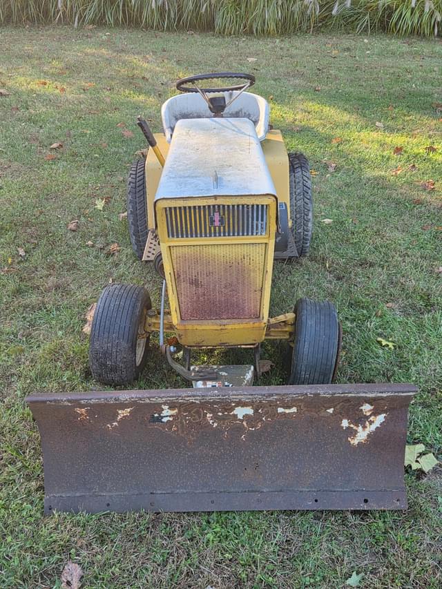 Image of Cub Cadet 104 equipment image 1