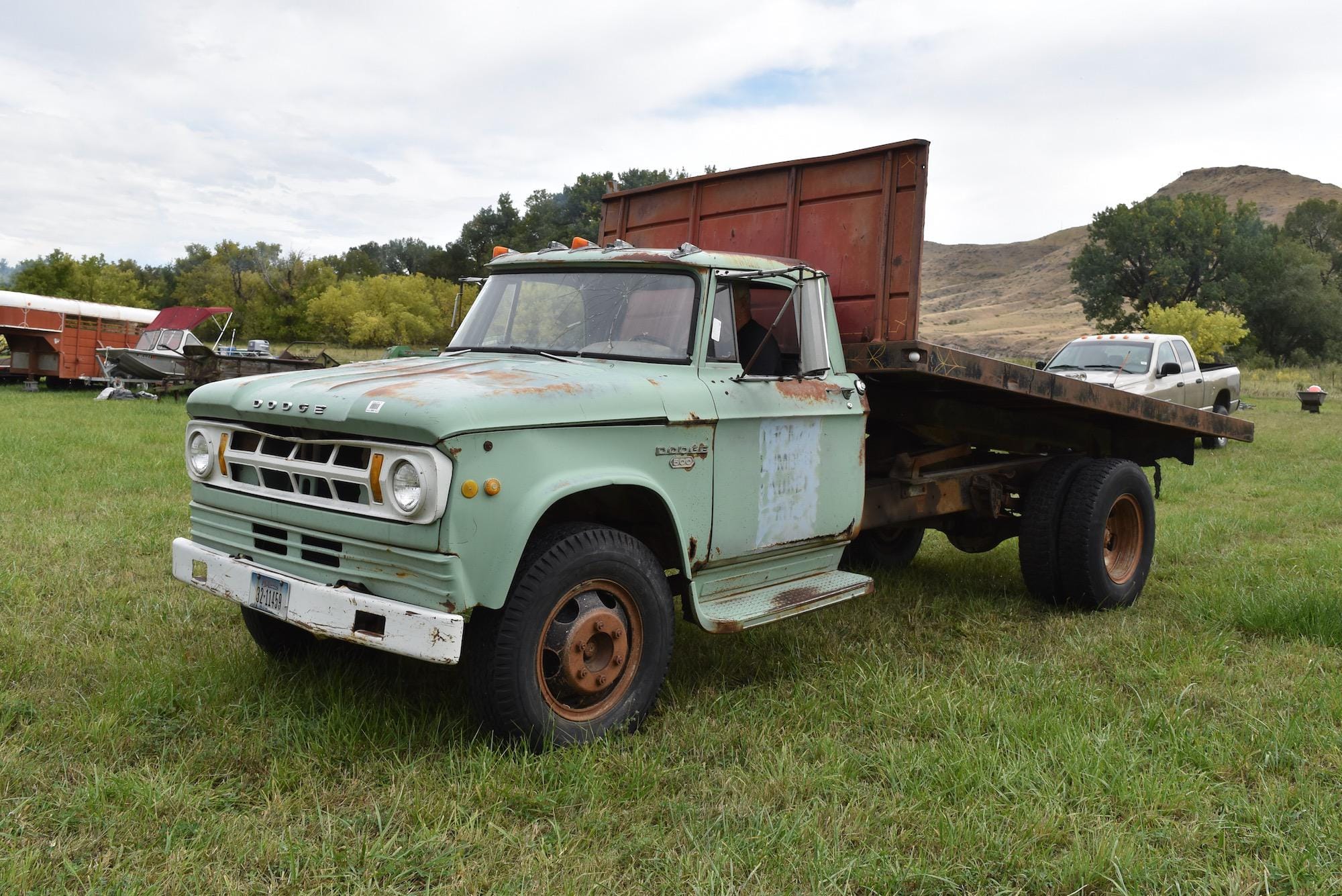 Main image Dodge 500