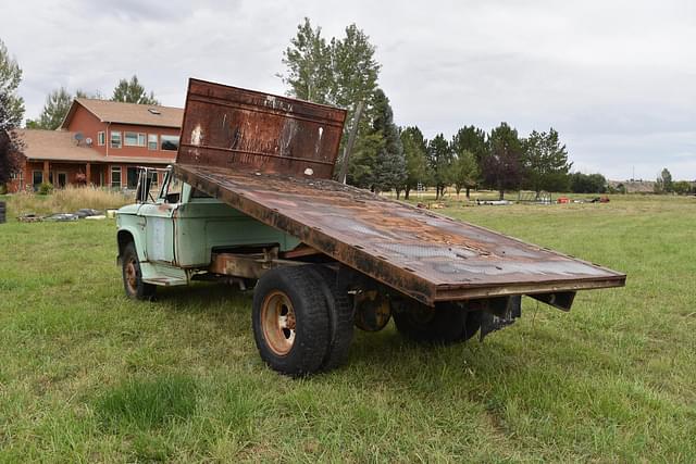 Image of Dodge 500 equipment image 3