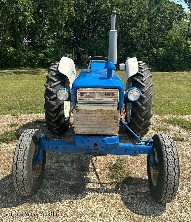 Image of Ford 4000 equipment image 1