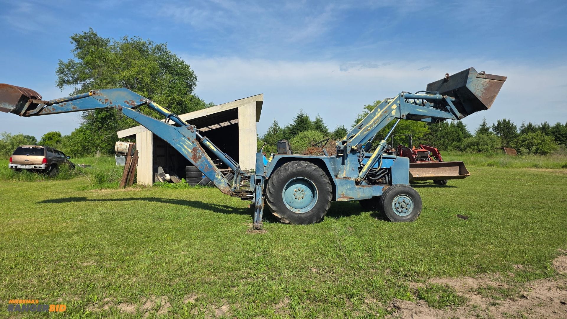 1968 Ford 5550 Equipment Image0