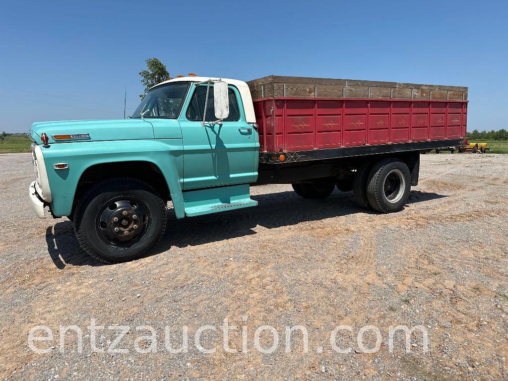 Image of Ford 600 Primary image