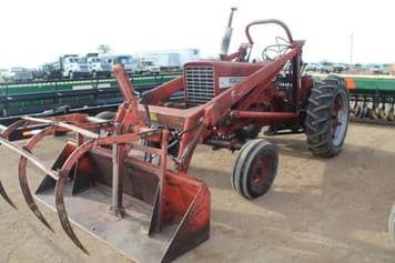 Main image International Harvester 656