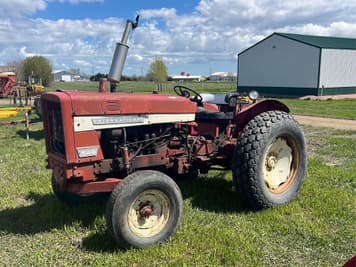 Main image International Harvester 544