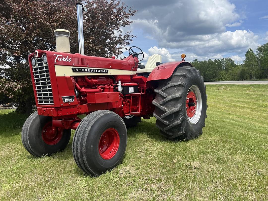 Image of International Harvester 1256 Primary image