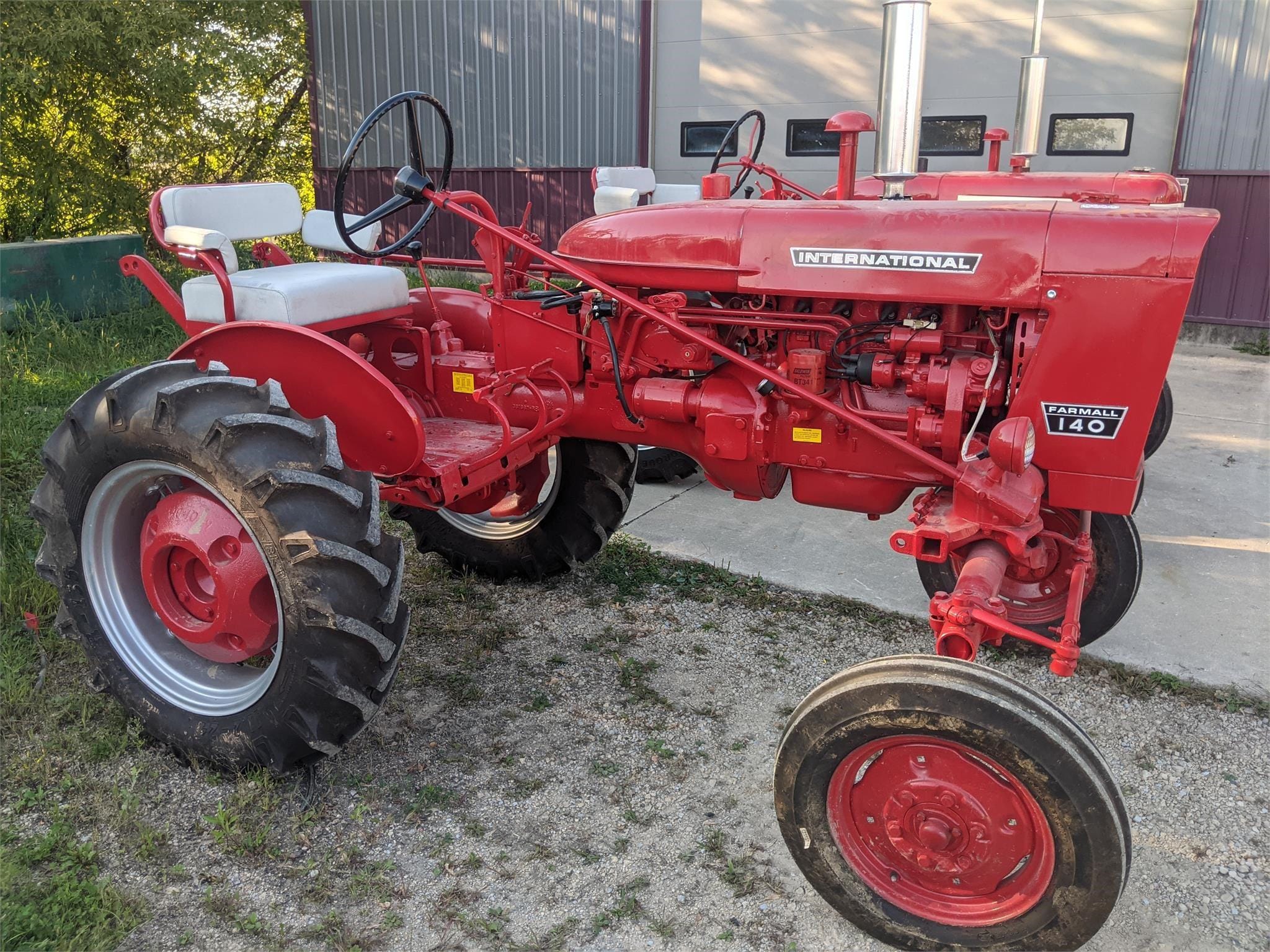 1968 International Harvester 140 Equipment Image0