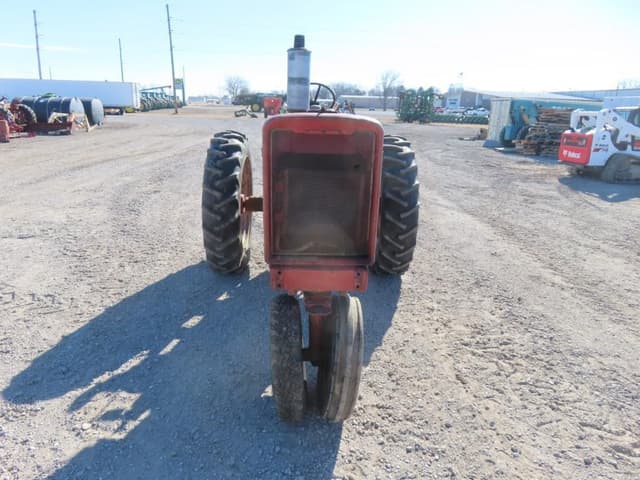 Image of International Harvester 656 equipment image 2