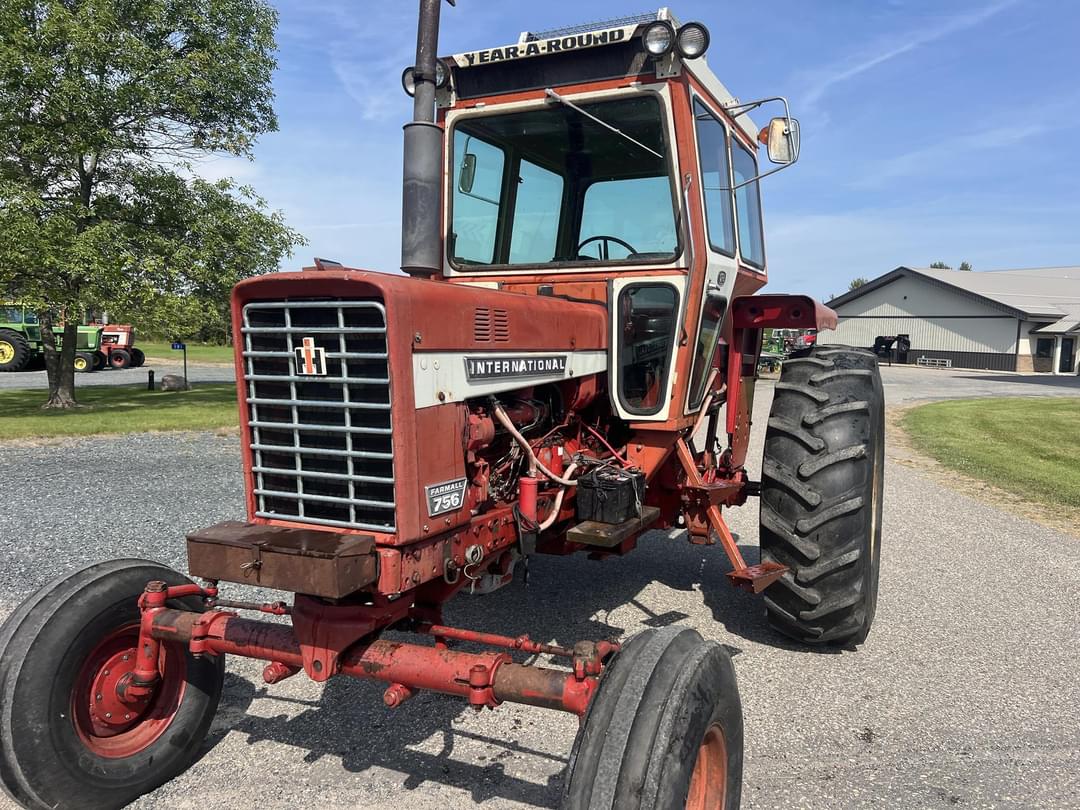 Image of International Harvester 756 Primary Image