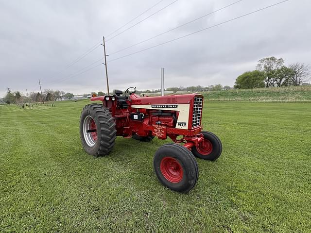 Image of International Harvester 756 equipment image 2