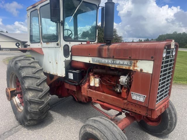 Image of International Harvester 856 equipment image 3