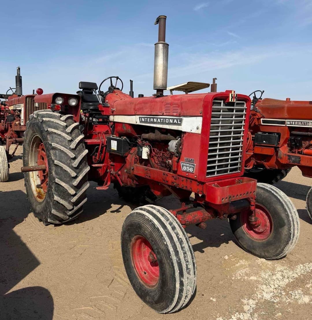 Image of International Harvester 856 Primary image