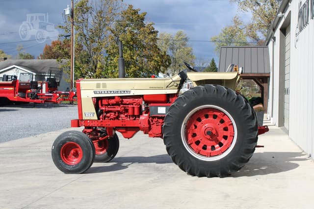 Image of International Harvester 856 equipment image 3