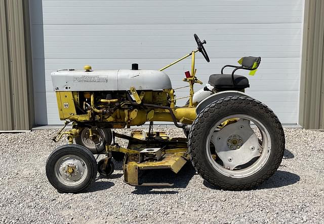 Image of International Harvester Cub equipment image 3