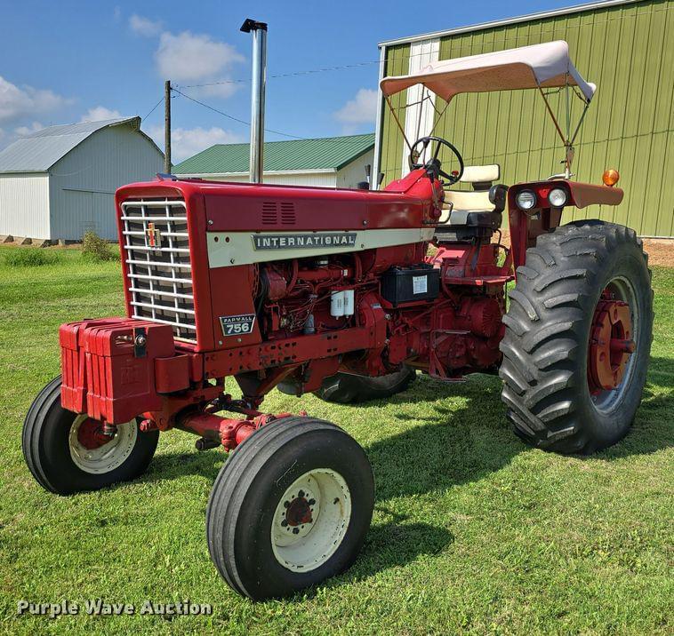 Image of International Harvester 756 Primary image