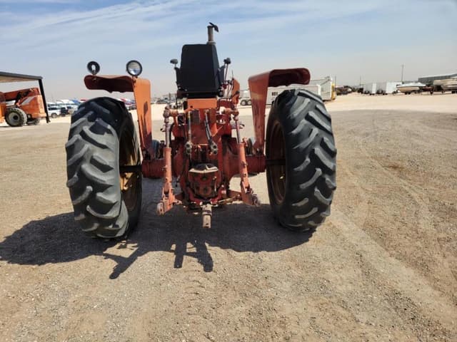 Image of International Harvester 756 equipment image 3
