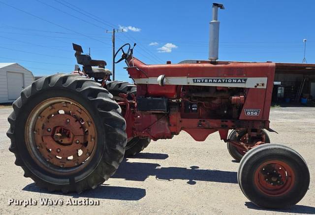 Image of International Harvester 856 equipment image 3