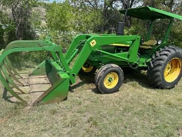 Main image John Deere 1520