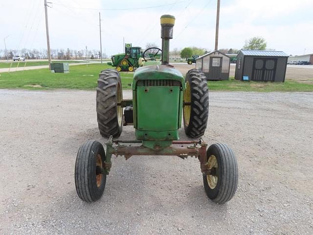 Image of John Deere 2510 equipment image 2