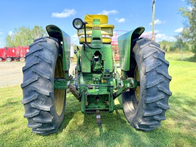 Image of John Deere 2510 equipment image 4