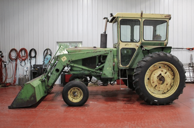 Image of John Deere 3020 Image 0