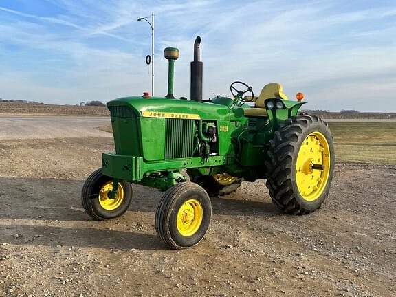 Image of John Deere 3020 Primary image