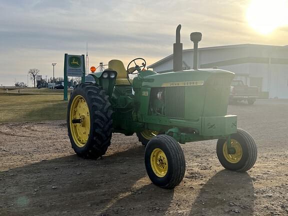 Image of John Deere 3020 equipment image 3