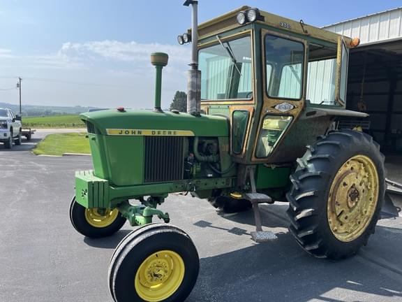 Image of John Deere 3020 equipment image 1