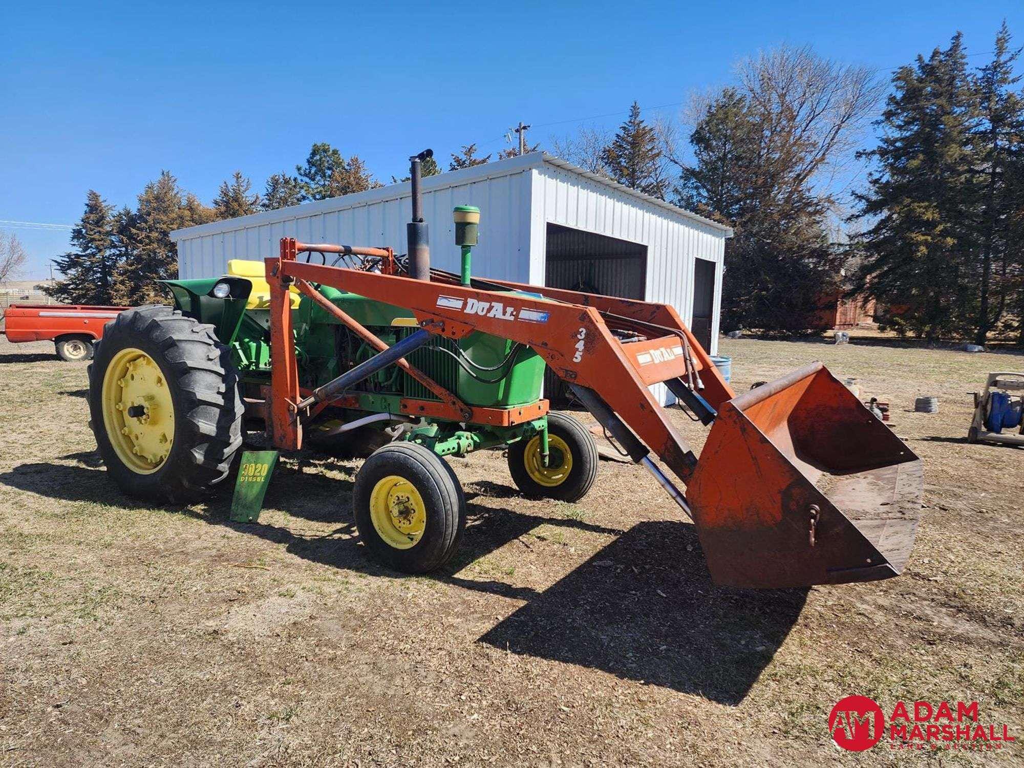 Main image John Deere 3020