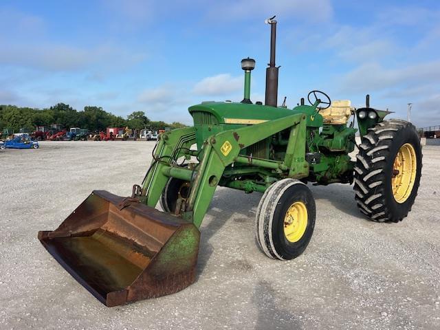 Image of John Deere 4020 Primary image