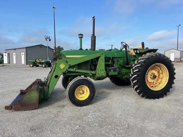 Image of John Deere 4020 equipment image 1