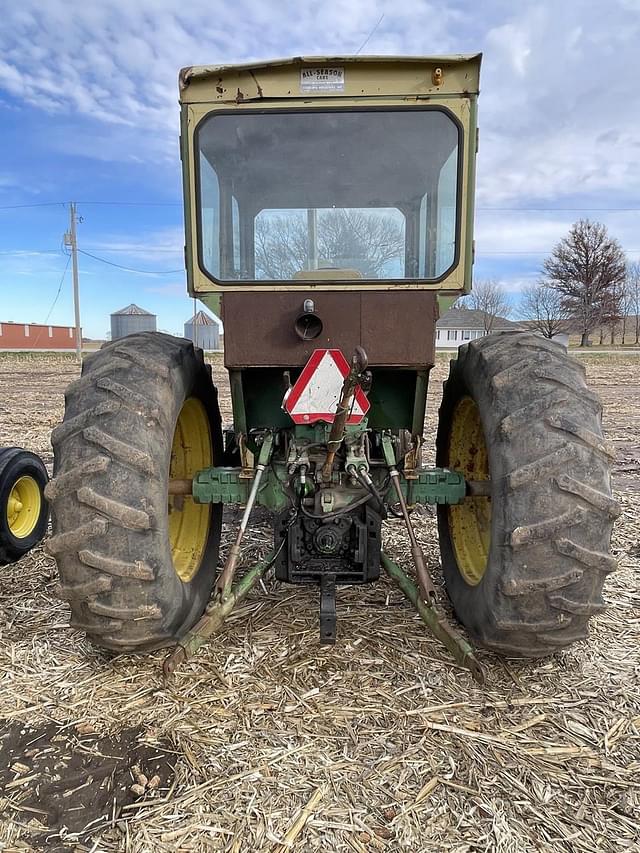 Image of John Deere 4020 equipment image 2