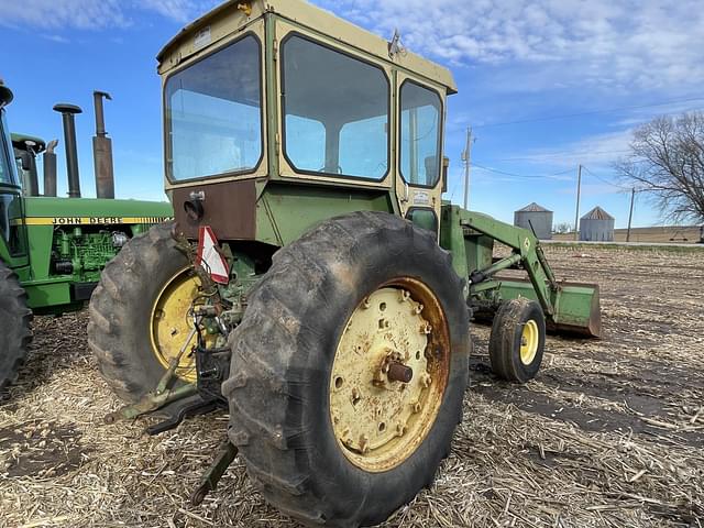 Image of John Deere 4020 equipment image 3