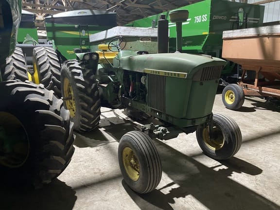 Main image John Deere 4020