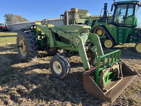 Image of John Deere 4020 equipment image 3