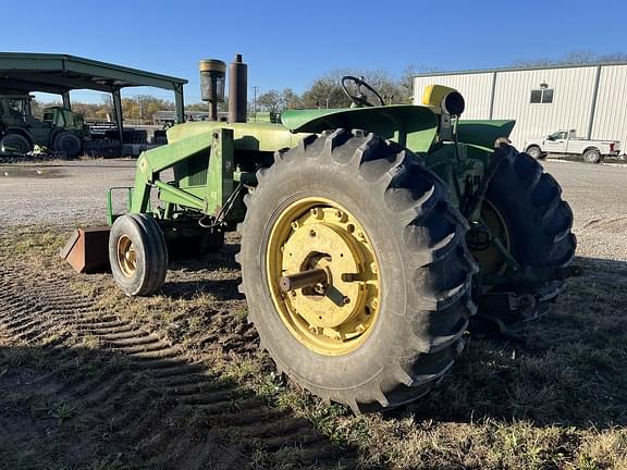 Image of John Deere 4020 equipment image 1