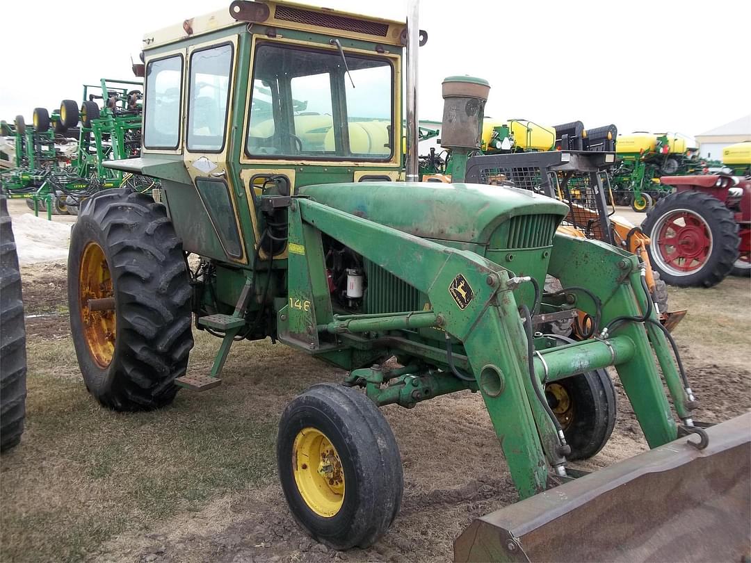 Image of John Deere 4020 Primary image