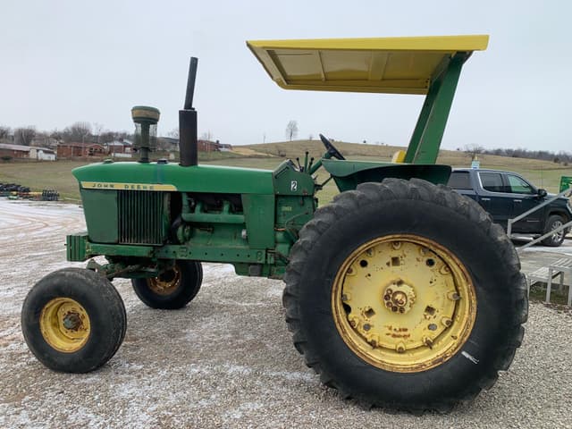 Image of John Deere 4020 equipment image 3