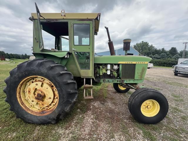 Image of John Deere 4020 equipment image 4